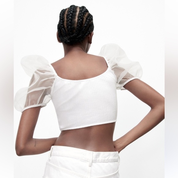 Zara Tops - Women’s Zara Crop Top